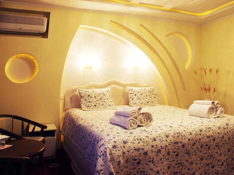 Gloria Mini-Hotel Kişinev Dış mekan fotoğraf